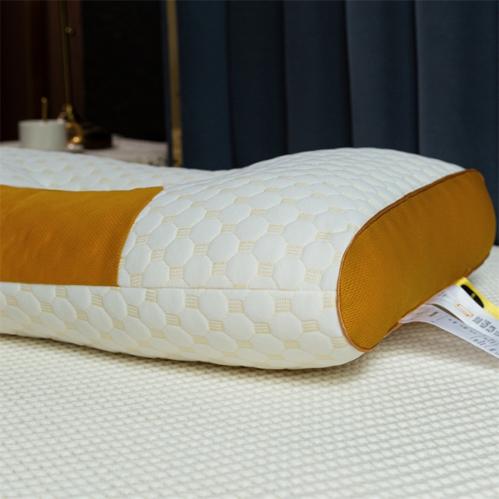 91家纺网 家纺一手货源 找家纺 多点家居2022新款4D立体按摩护颈枕 咖色