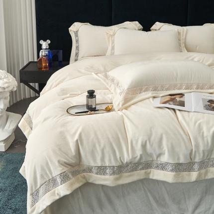 时亿 2022新款A类高克重纯色婴儿绒牛奶绒四件套 奶白