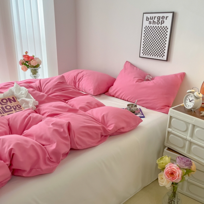 91家纺网 家纺一手货源 找家纺 雨帆家纺2022新款纯色系列四件套 红宝石之眼