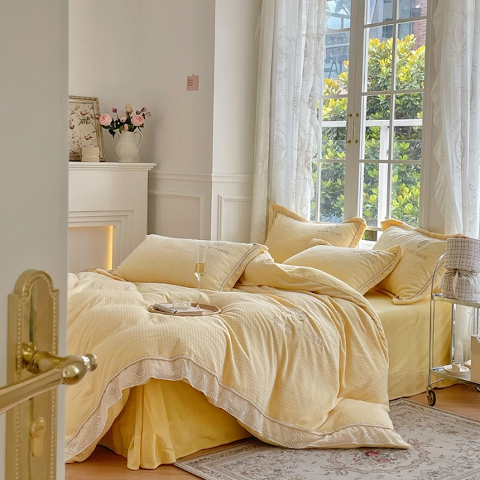 91家纺网 家纺一手货源 找家纺 安妮 2022新款高克重牛奶绒-COCO小姐 黄