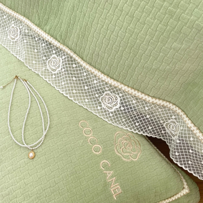 91家纺网 家纺一手货源 找家纺 安妮 2022新款高克重牛奶绒-COCO小姐 绿