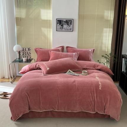 91家纺网 家纺一手货源 找家纺 （总）安妮 2022新款高克重牛奶绒刺绣嵌绳四件套-罗缦