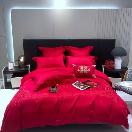 总橘滋2022秋冬高端全棉婚庆新品大红重工刺绣四件套含情脉脉