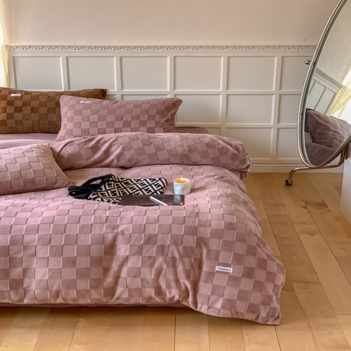 91家纺网 家纺一手货源 找家纺 洋铭区 2022新款复古棋盘格四件套 复古棋盘格-豆沙