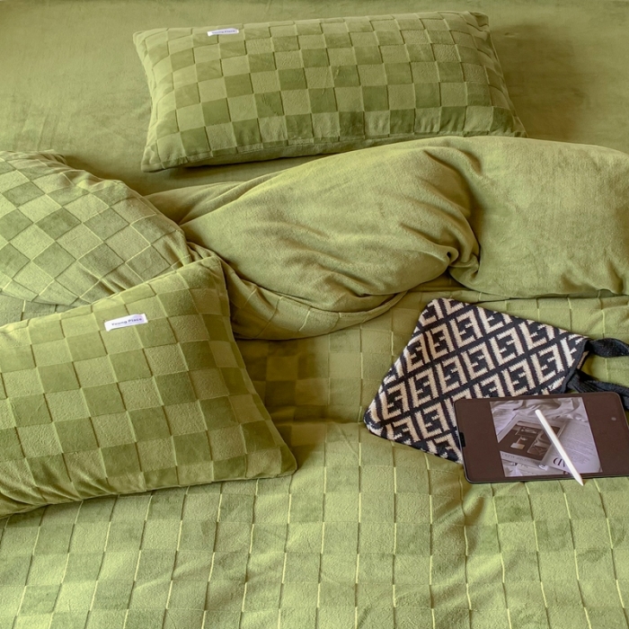 91家纺网 家纺一手货源 找家纺 洋铭区 2022新款复古棋盘格四件套 复古棋盘格-绿