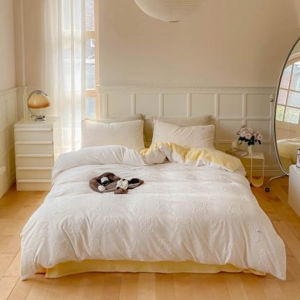 91家纺网 家纺一手货源 找家纺 （总）洋铭区 2022新款牛奶绒四件套小熊软糖