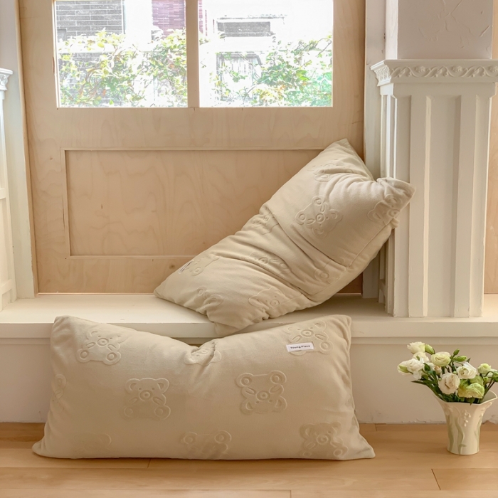 91家纺网 家纺一手货源 找家纺 洋铭区 2022新款牛奶绒四件套小熊软糖 小熊软糖奶杏色