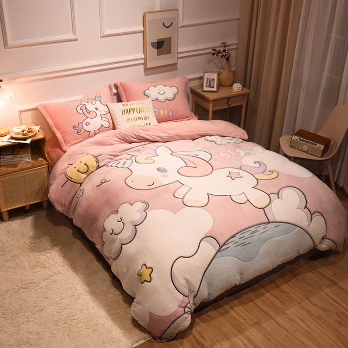 91家纺网 家纺一手货源 找家纺 懒猫 2022新品大版雪花绒活性印花四件套 独角兽