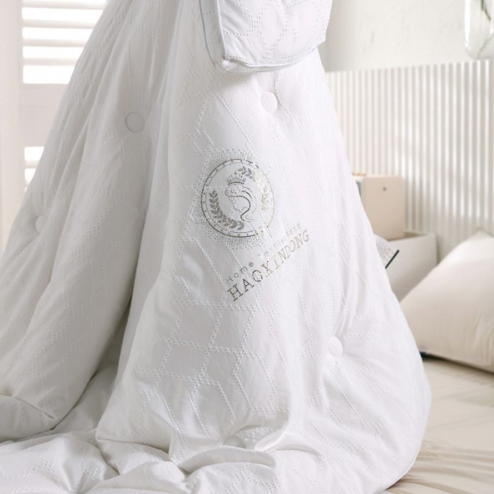 91家纺网 家纺一手货源 找家纺 （总）伊被源 2022新款磨毛提花抗菌冬被被子被芯-动情