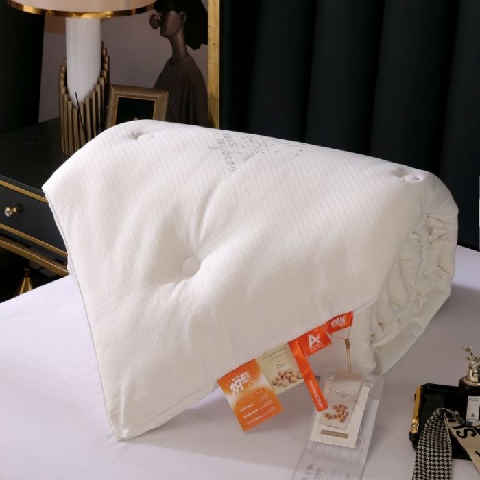 91家纺网 家纺一手货源 找家纺 伊被源2022新款抗菌大豆被冬被春秋被被芯被子-雪山麋鹿白色