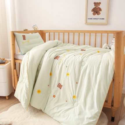 91家纺网 家纺一手货源 找家纺 （总）A类水洗棉磨毛绣花幼儿园冬被大豆儿童春秋被芯宝宝午睡被