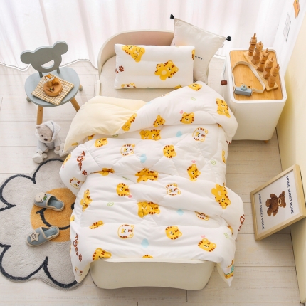 91家纺网 家纺一手货源 找家纺 （总）A类水洗棉幼儿园冬被仿鹅绒儿童春秋被宝宝午睡保暖加厚被