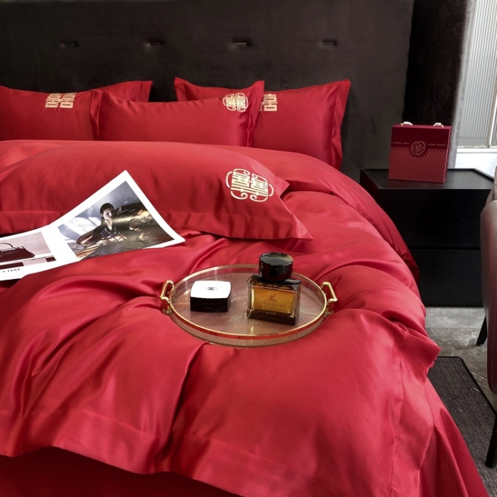 91家纺网 家纺一手货源 找家纺 优悦 2022新款超柔亲肤磨毛刺绣款婚庆四件套 情意绵绵