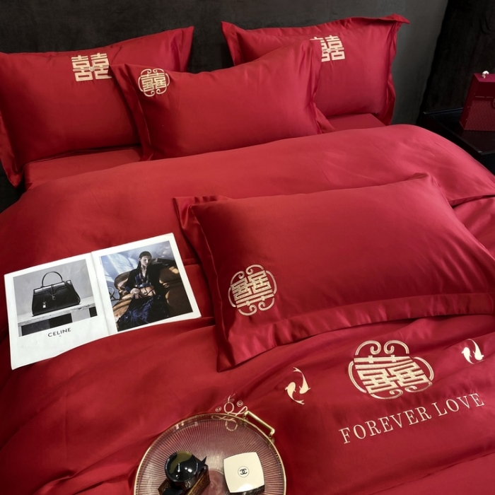 91家纺网 家纺一手货源 找家纺 优悦 2022新款超柔亲肤磨毛刺绣款婚庆四件套 情意绵绵