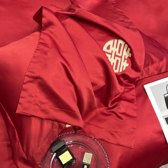 91家纺网 家纺一手货源 找家纺 优悦 2022新款超柔亲肤磨毛刺绣款婚庆四件套 天作之合