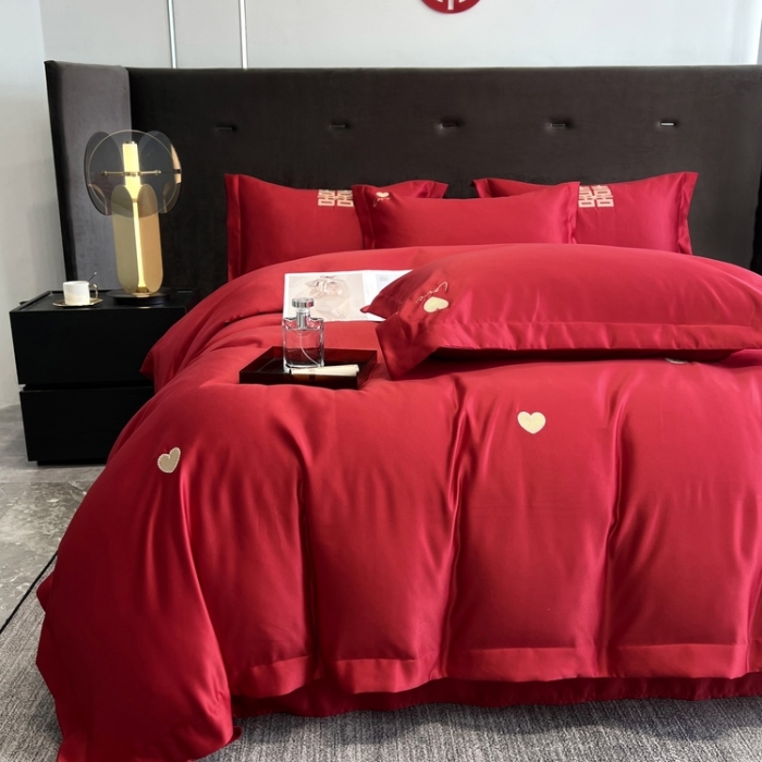 91家纺网 家纺一手货源 找家纺 优悦 2022新款超柔亲肤磨毛刺绣款婚庆四件套 心心相印