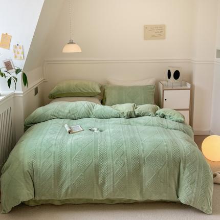 91家纺网 家纺一手货源 找家纺 总怡家居2022新款雕花绒高克重牛奶绒四件套