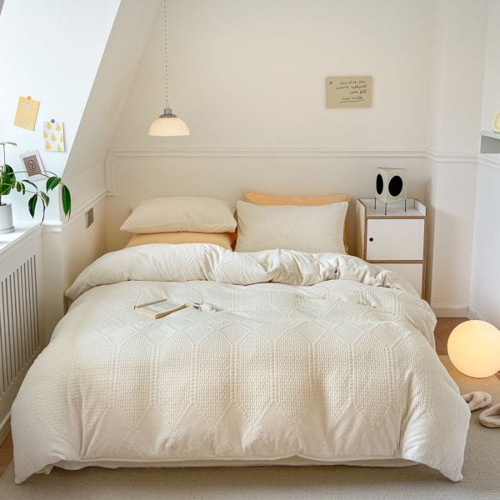 91家纺网 家纺一手货源 找家纺 怡家居2022新款雕花绒高克重牛奶绒四件套 凡希-象牙白