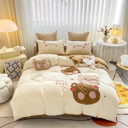 91家纺网 家纺一手货源 找家纺 （总）涵宸2022新款加厚牛奶绒贴布绣系列四件套