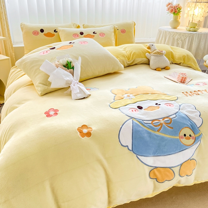 91家纺网 家纺一手货源 找家纺 涵宸2022新款加厚牛奶绒贴布绣系列四件套 牛奶绒-黄呀