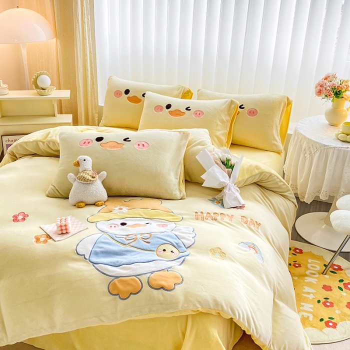 91家纺网 家纺一手货源 找家纺 涵宸2022新款加厚牛奶绒贴布绣系列四件套 牛奶绒-黄呀