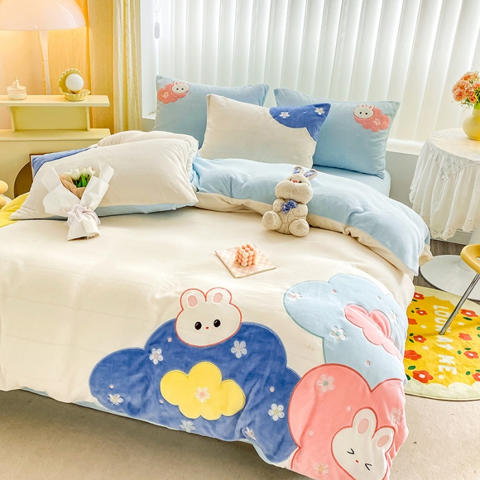 91家纺网 家纺一手货源 找家纺 涵宸2022新款加厚牛奶绒贴布绣系列四件套 牛奶绒-奶思