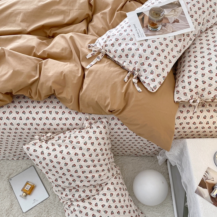 91家纺网 家纺一手货源 找家纺 一米阳光 新款蝴蝶结色织水洗棉小碎花撞色四件套-情怀系列 迪拜金