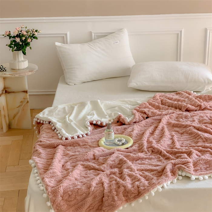 91家纺网 家纺一手货源 找家纺 洋铭区 2022新款a版舒棉绒b版牛奶绒毯子-糖豆系列 糖豆豆沙