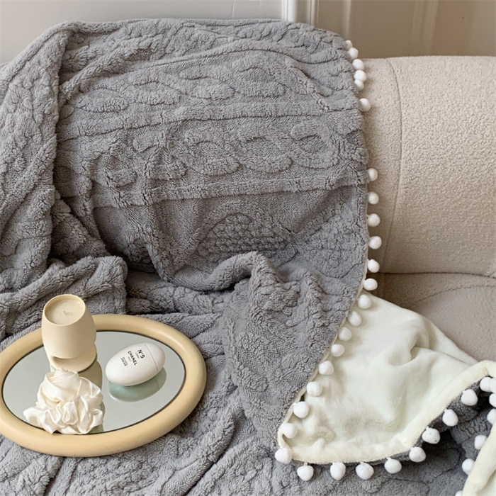 91家纺网 家纺一手货源 找家纺 洋铭区 2022新款a版舒棉绒b版牛奶绒毯子-糖豆系列 糖豆灰