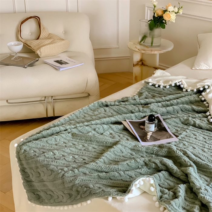 91家纺网 家纺一手货源 找家纺 洋铭区 2022新款a版舒棉绒b版牛奶绒毯子-糖豆系列 糖豆绿