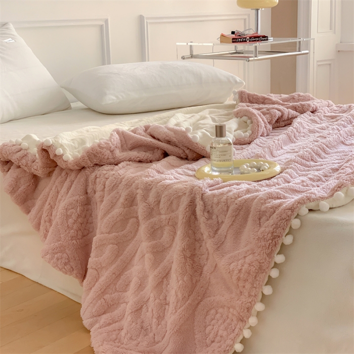 91家纺网 家纺一手货源 找家纺 洋铭区 2022新款a版舒棉绒b版牛奶绒毯子-糖豆系列 糖豆浅粉