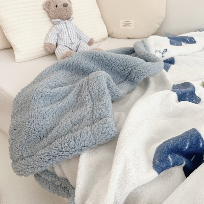 91家纺网 家纺一手货源 找家纺 航途席业 20263新款软绵绵牛奶绒羊羔绒毛毯 爱心蓝