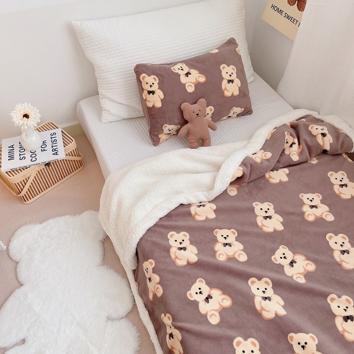 91家纺网 家纺一手货源 找家纺 航途席业 20263新款软绵绵牛奶绒羊羔绒毛毯 韩国熊咖