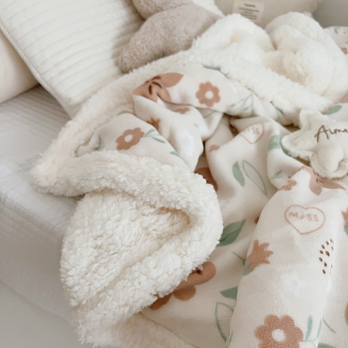 91家纺网 家纺一手货源 找家纺 航途席业 20263新款软绵绵牛奶绒羊羔绒毛毯 花期