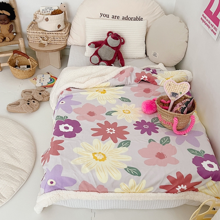 91家纺网 家纺一手货源 找家纺 航途席业 20263新款软绵绵牛奶绒羊羔绒毛毯 花田印象