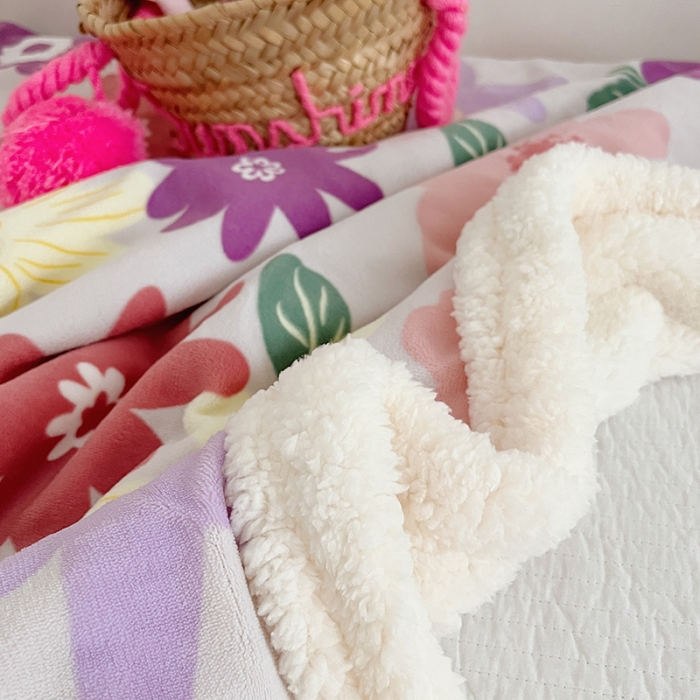 91家纺网 家纺一手货源 找家纺 航途席业 20263新款软绵绵牛奶绒羊羔绒毛毯 花田印象