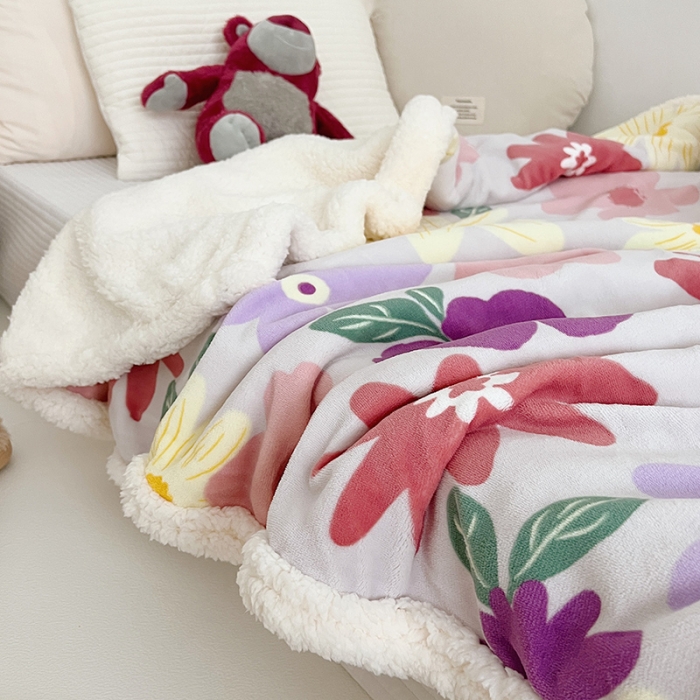 91家纺网 家纺一手货源 找家纺 航途席业 20263新款软绵绵牛奶绒羊羔绒毛毯 花田印象