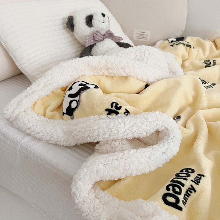 91家纺网 家纺一手货源 找家纺 航途席业 2023新款软绵绵牛奶绒羊羔绒毛毯 黄团团