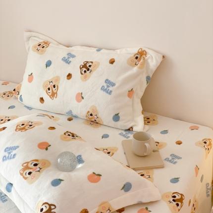 91家纺网 家纺一手货源 找家纺 （总）时光里 230g正宗全消光印花牛奶绒迪士尼系列单品枕套