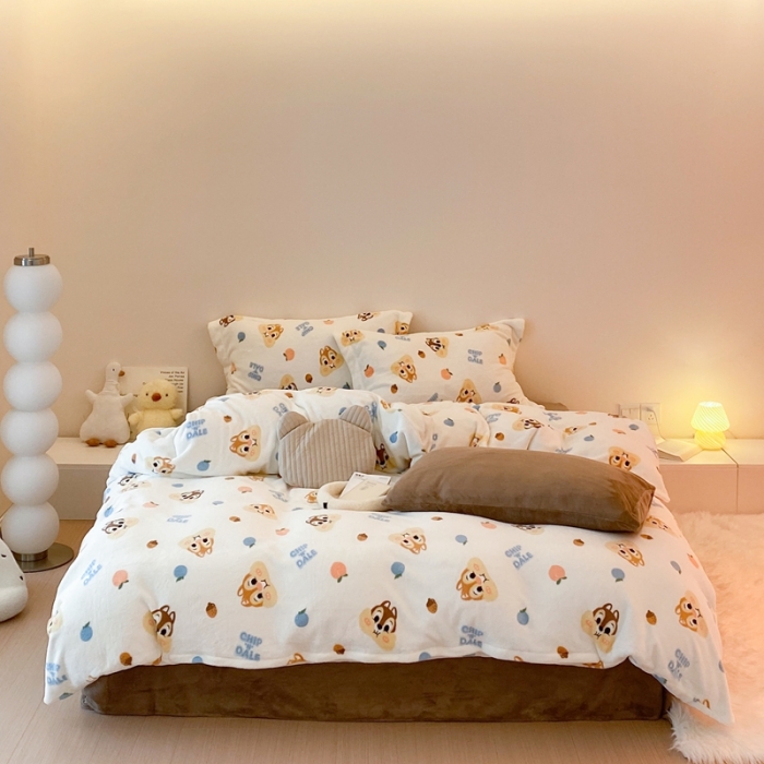 91家纺网 家纺一手货源 找家纺 时光里 230g正宗全消光印花牛奶绒迪士尼四件套 奇奇蒂蒂