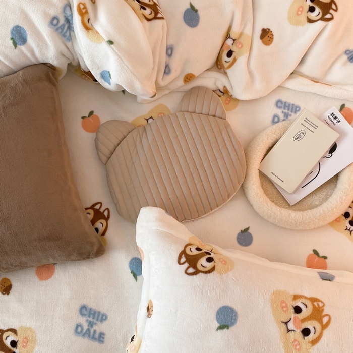 91家纺网 家纺一手货源 找家纺 时光里 230g正宗全消光印花牛奶绒迪士尼四件套 奇奇蒂蒂