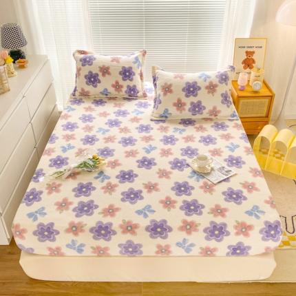 91家纺网 家纺一手货源 找家纺 佰亿莱 2024新款 直播爆款高克重牛奶绒床笠三件套 小碎花