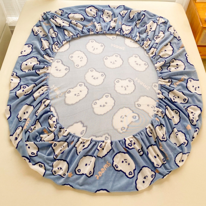 91家纺网 家纺一手货源 找家纺 佰亿莱 2024新款 直播爆款高克重牛奶绒床笠三件套 海洋熊