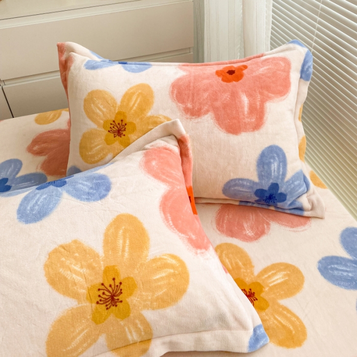 91家纺网 家纺一手货源 找家纺 佰亿莱 2024新款 直播爆款高克重牛奶绒床笠三件套 初晴