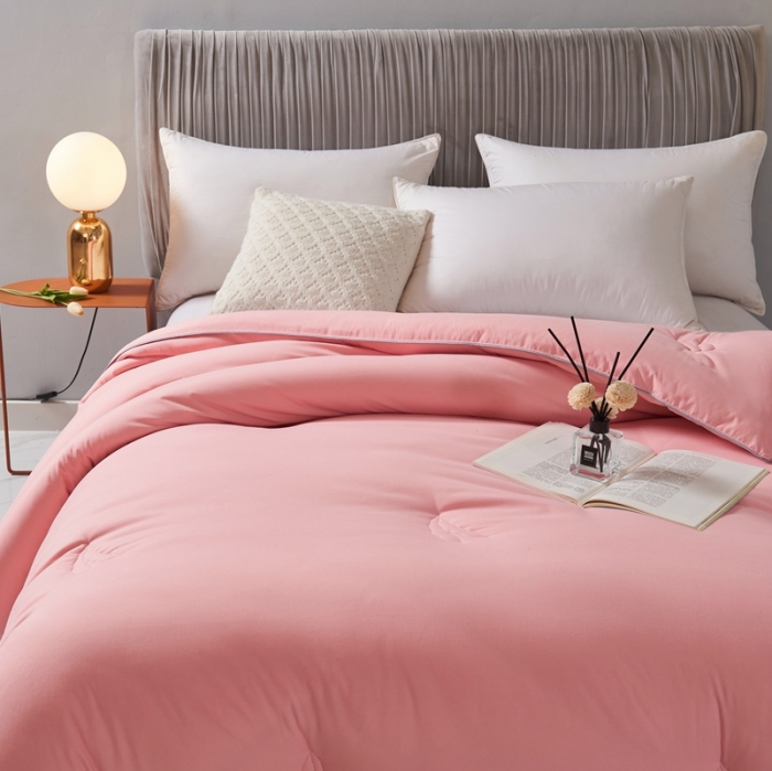 91家纺网 家纺一手货源 找家纺 畅畅家纺 2022新款抗菌纤维亲肤大豆被子被子 浅粉玉