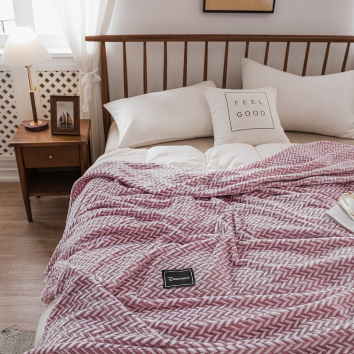 91家纺网 家纺一手货源 找家纺 （总）畅畅家纺 2022新款新款色织牛奶绒多功能毛毯