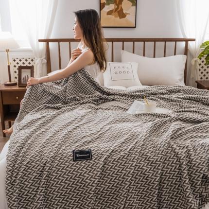 畅畅家纺 2022新款新款色织牛奶绒多功能毛毯 穗穗有余  咖啡