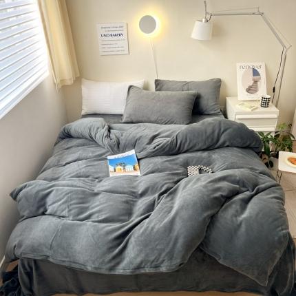 91家纺网 家纺一手货源 找家纺 六巷胡同 2022ins博主风牛奶绒纯色系四件套 深灰