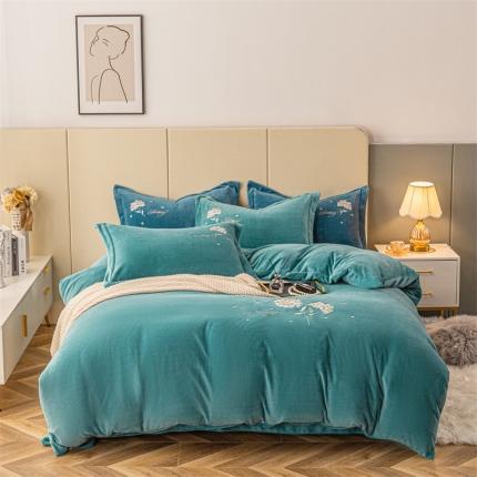 91家纺网 家纺一手货源 找家纺 （总）名品优仓 2022新款刺绣牛奶绒200克四件套-绣花球