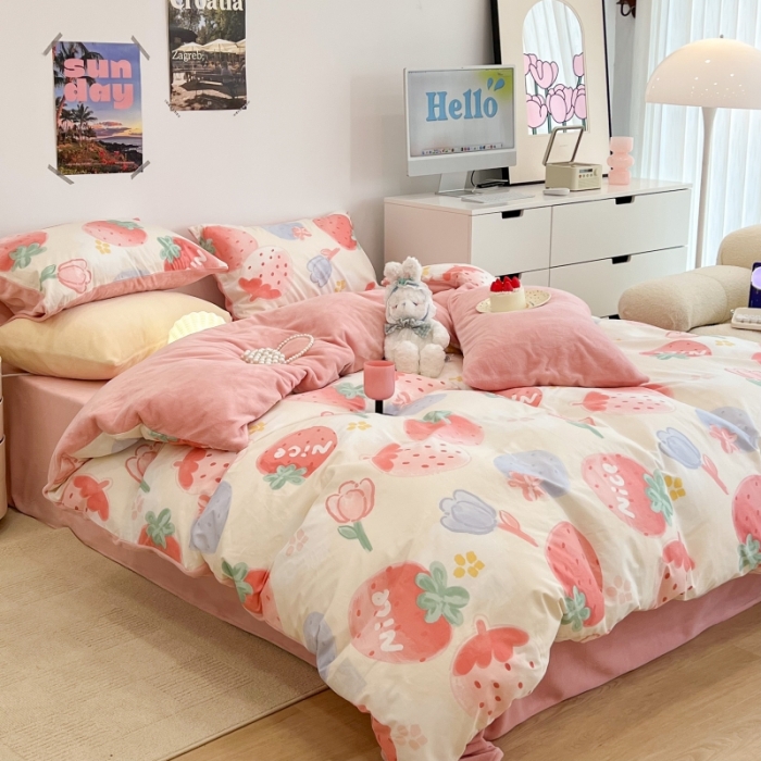 91家纺网 家纺一手货源 找家纺 昔可 2022新款梦幻公主风系列棉加绒印花四件套 草莓果酱